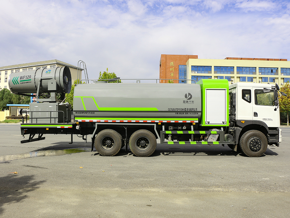 17方东风T5大型雾炮车60-120米